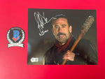 Jeffrey Dean Morgan signed 8"x10" Negan The Walking Dead photo - Beckett COA