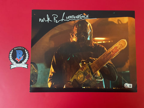 Mark Burnham signed 11"x14" Texas Chainsaw Leatherface photo - Beckett COA