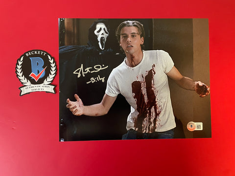 Skeet Ulrich signed 8"x10" Ghostface Scream photo - Beckett COA